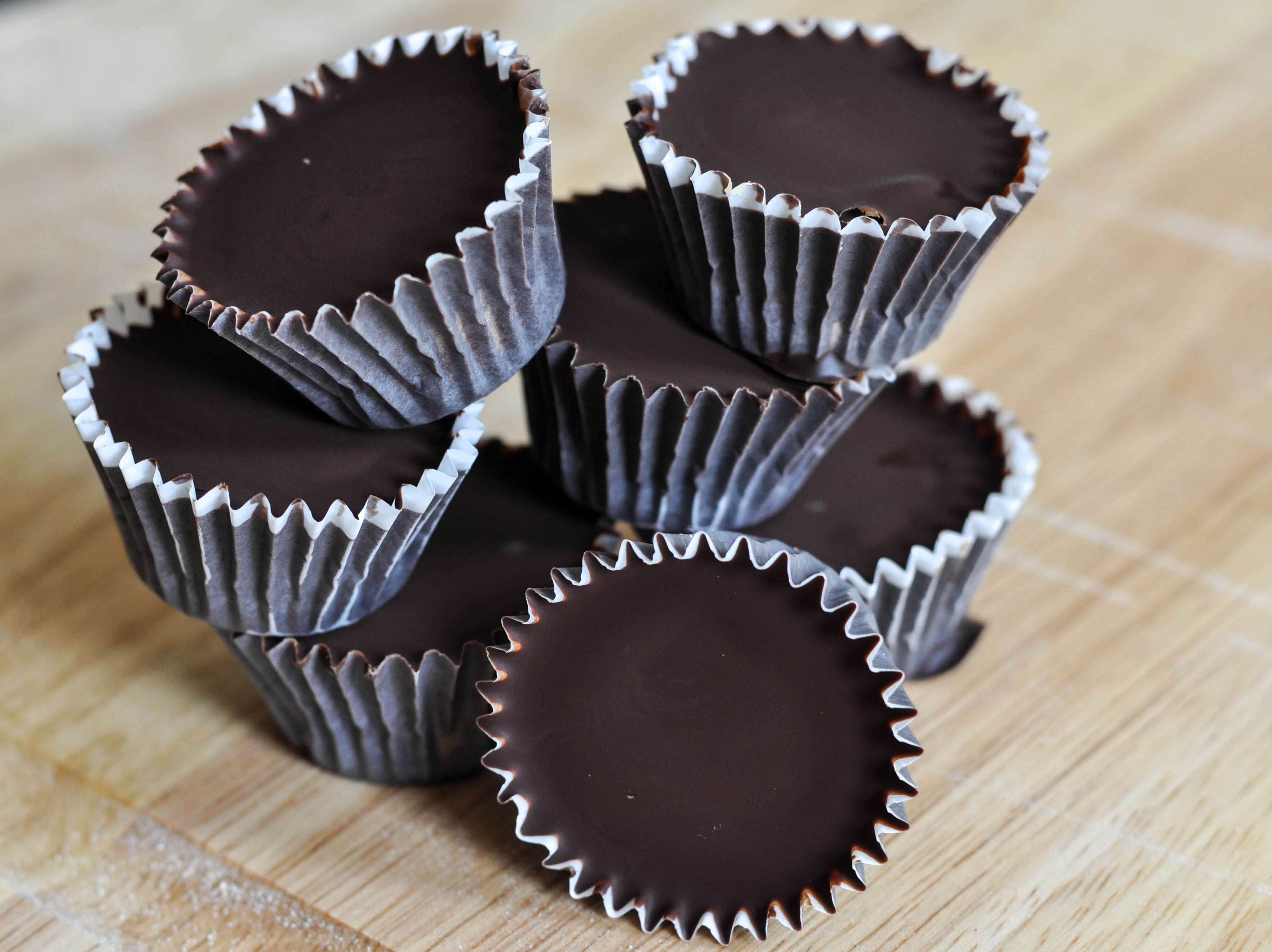 Homemade Peanut Butter Cups http://www.thescratchartist.com/