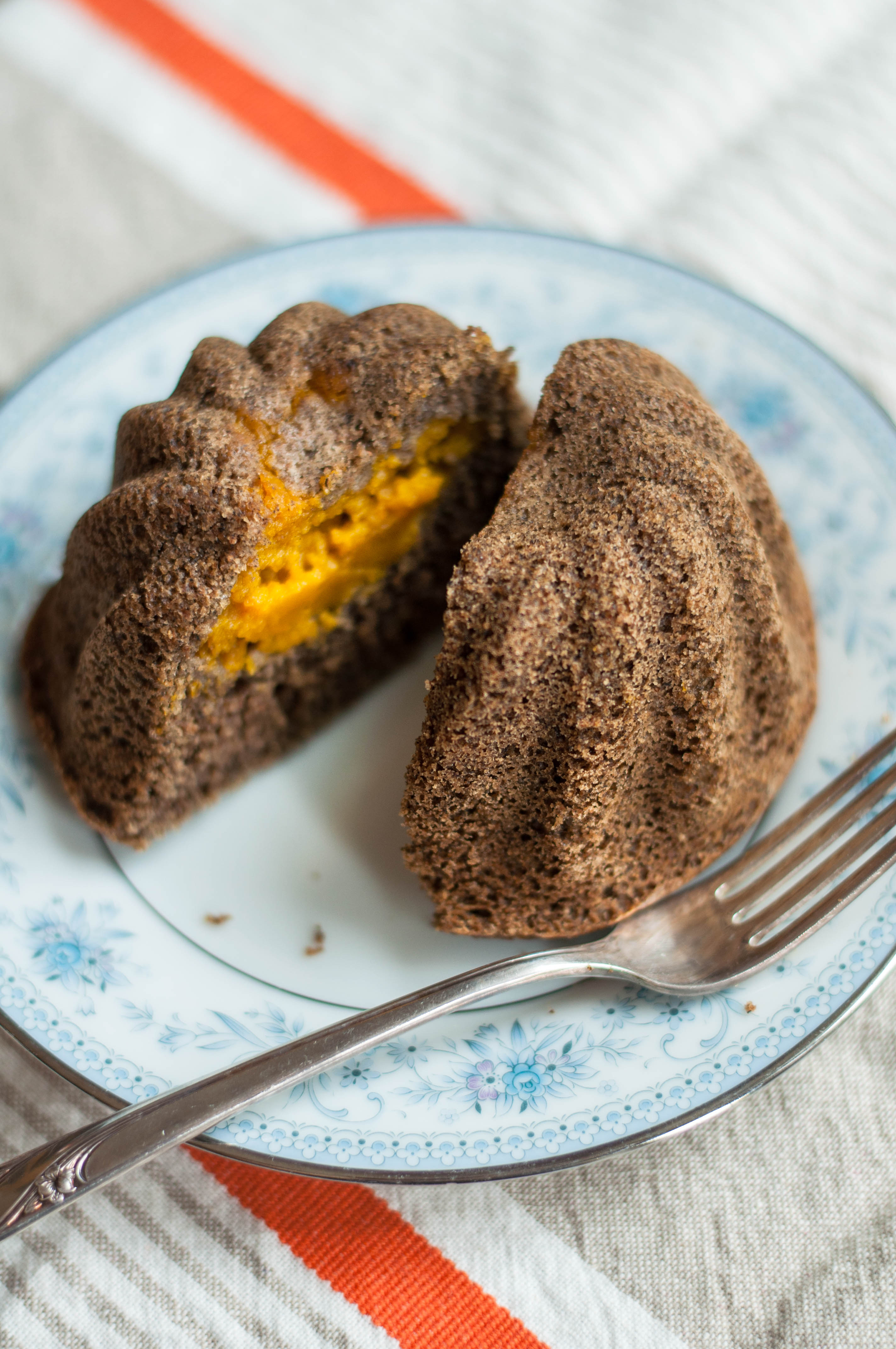 Mini Buttercup Squash Spice Cakes - The Scratch Artist